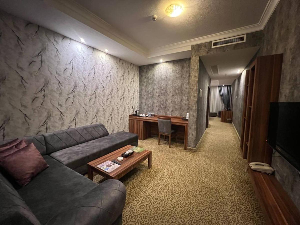 Jouhayna Hotel&Suite Erbil Exteriör bild